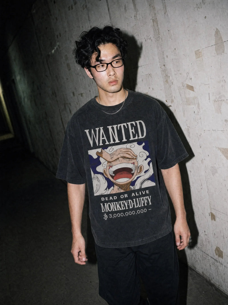 Straw Cpt. 'Wanted' Vintage Tee - One Piece-inspired design by Torazen