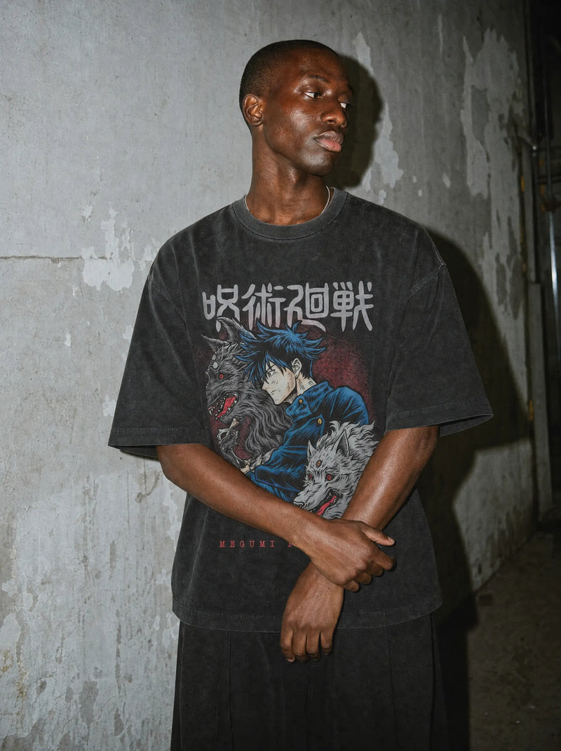 Divine Summoner Vintage Tee - Jujutsu Kaisen-inspired design by Torazen