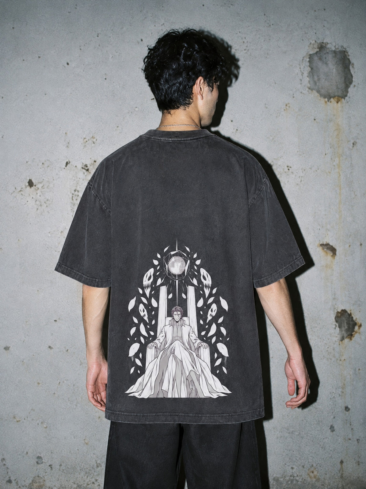 BLCH ✦ Hogyoku Throne Vintage Tee by Torazen, worn on model