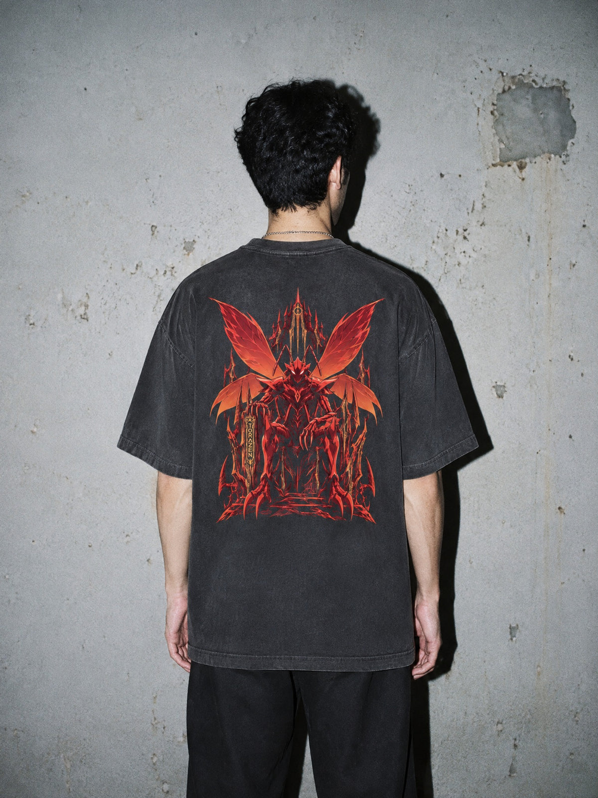 SOLO-LVL ✦ Ant King Throne Vintage Tee by Torazen, worn on model