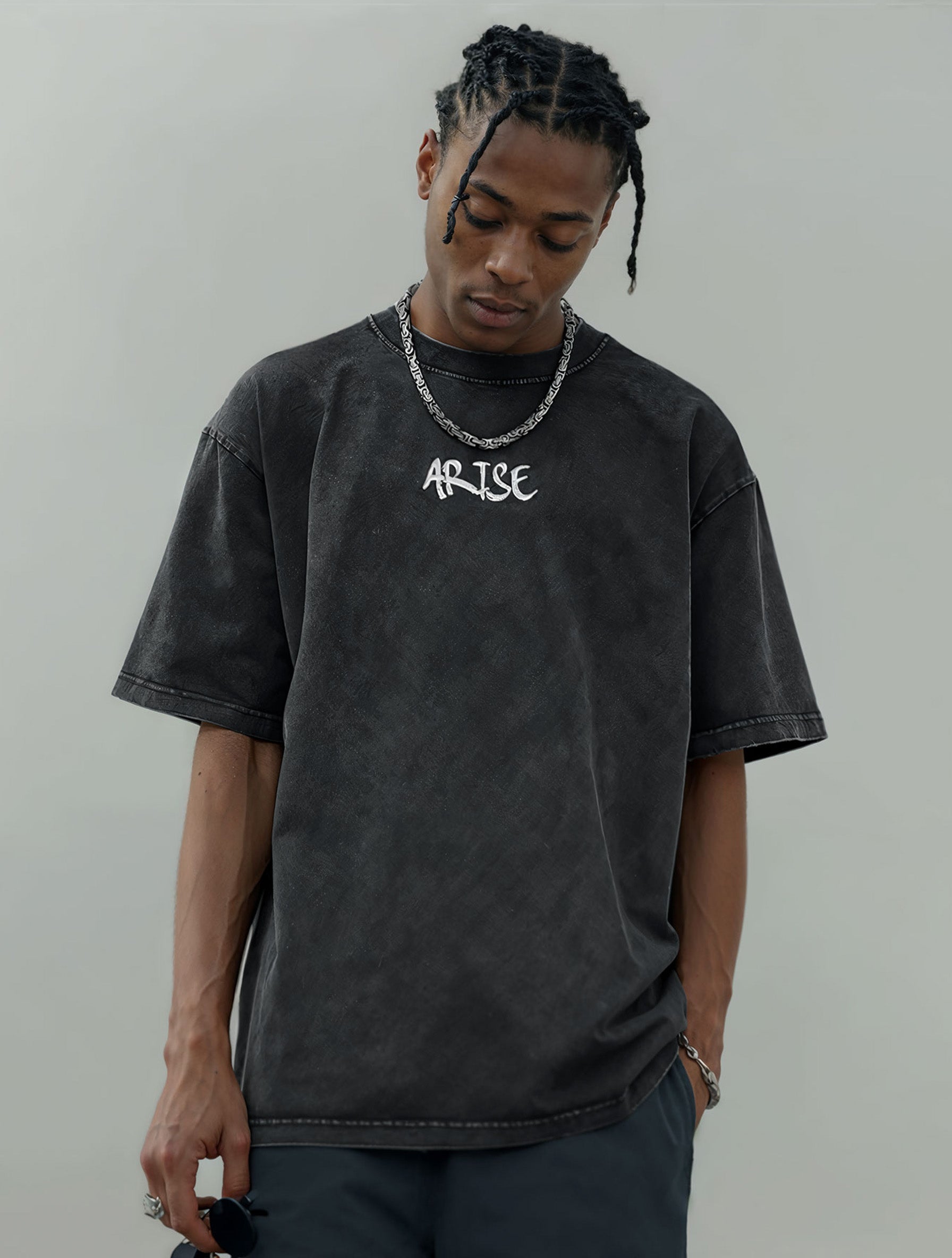 SOLO-LVL ✦ Arise Monarch’s Call Vintage Tee