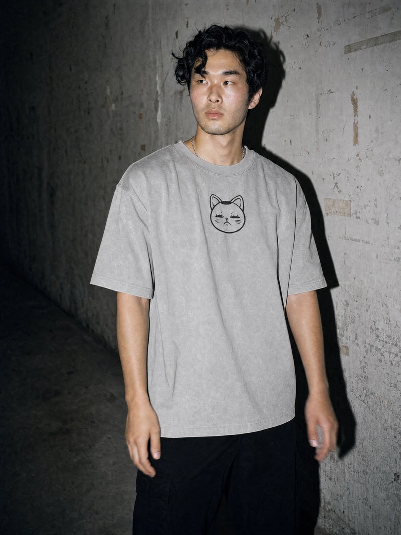 Beckoning Cat Vintage Tee - Dan Da Dan-inspired design by Torazen