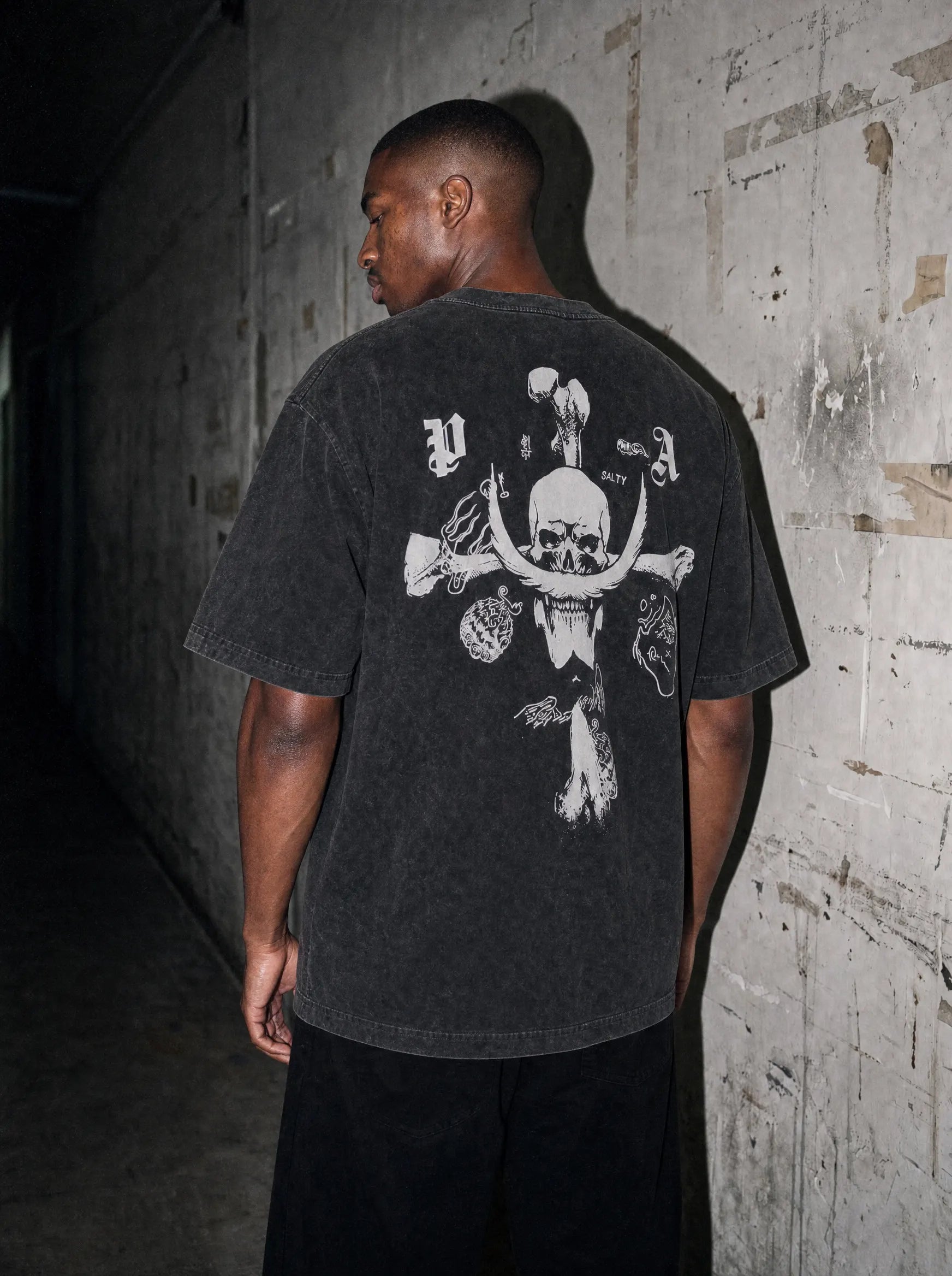 OP ✦ Crest of the Sea Vintage Tee PDP