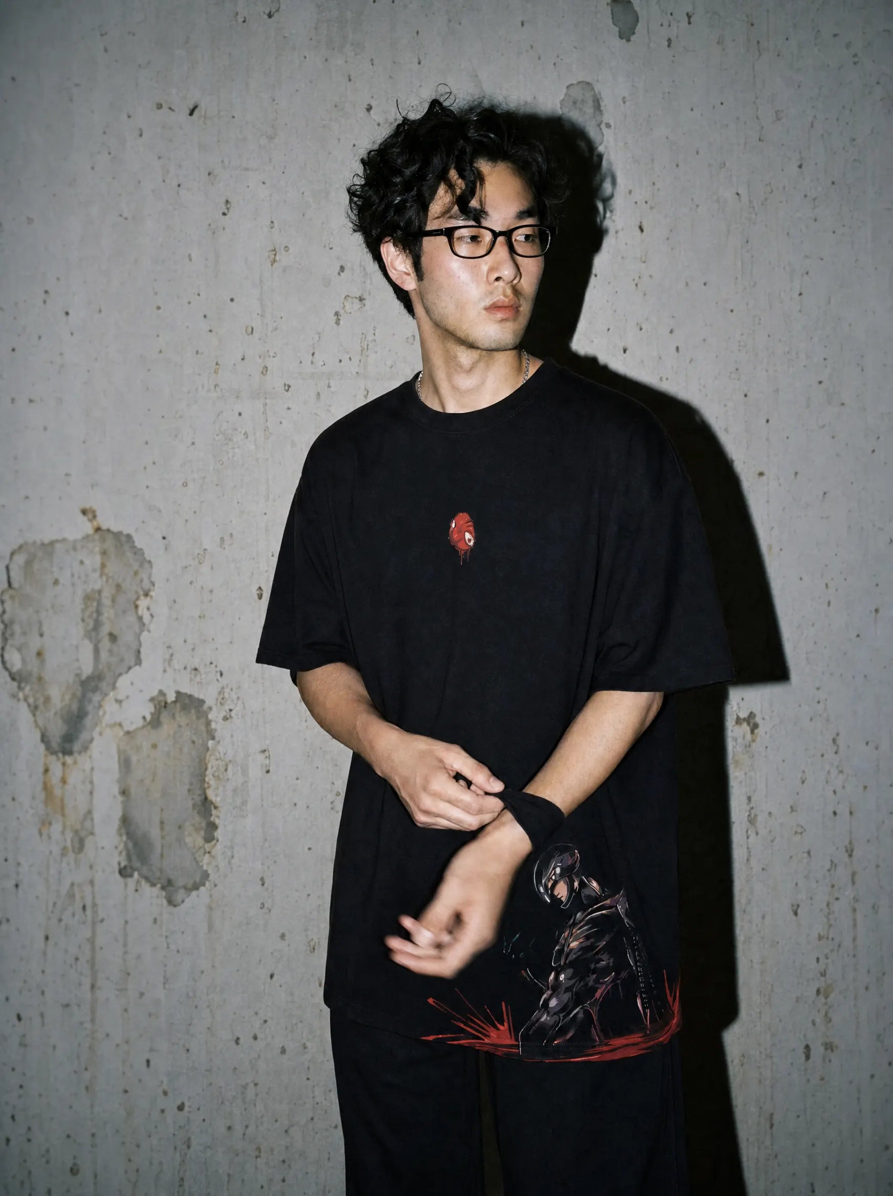 BSRK ✦ Black Swordsman Behelit Tee on-model PDP image