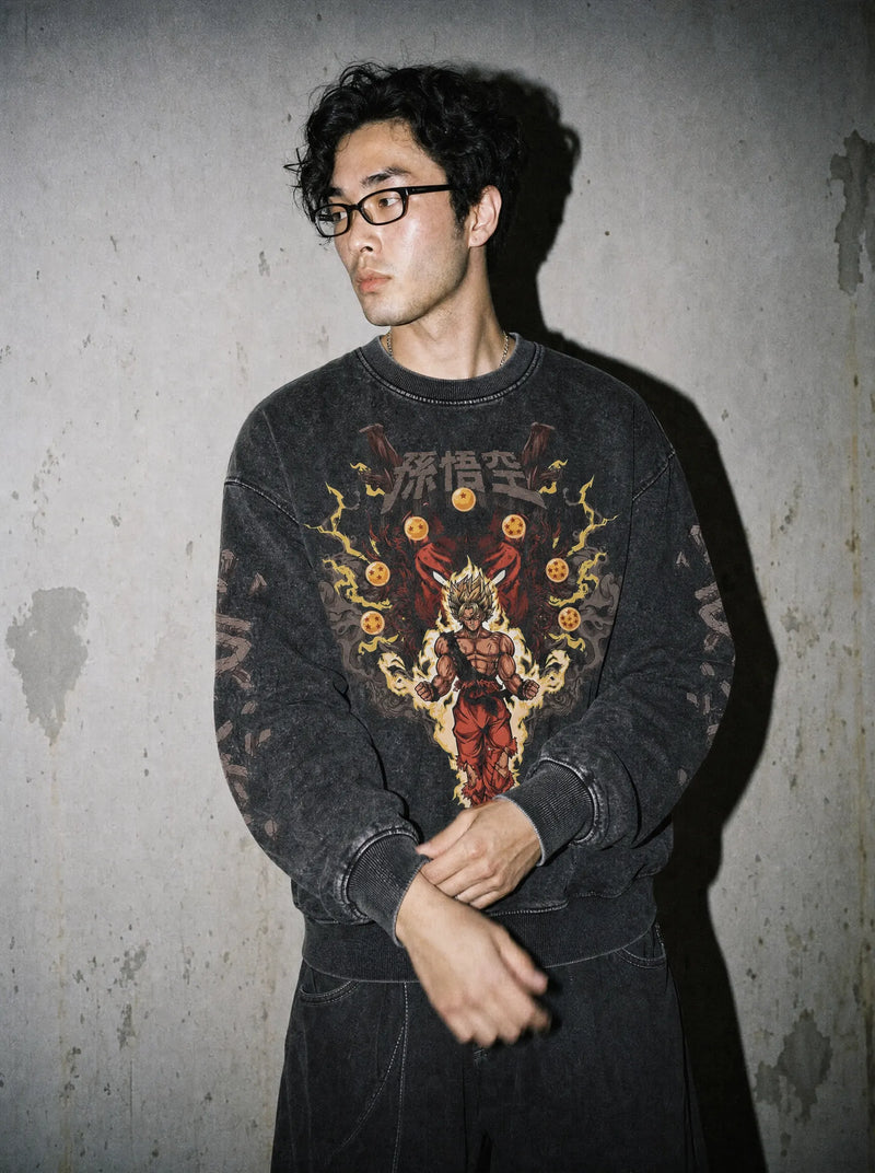 DBZ ✦ Son Kakarot Vintage Sweatshirt on-model PDP image